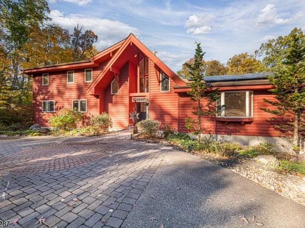 295 Ridge Rd, West Milford Twp., NJ 07480