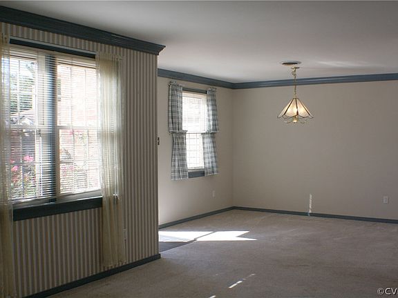 4th image of 12 Trotter Mill Close #12