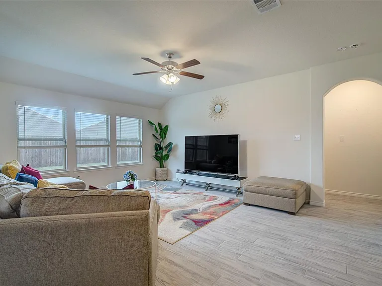 176 Mockingbird Way — Photo 27