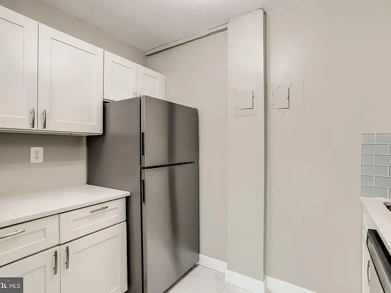 1011 Arlington Blvd #442 — Photo 9