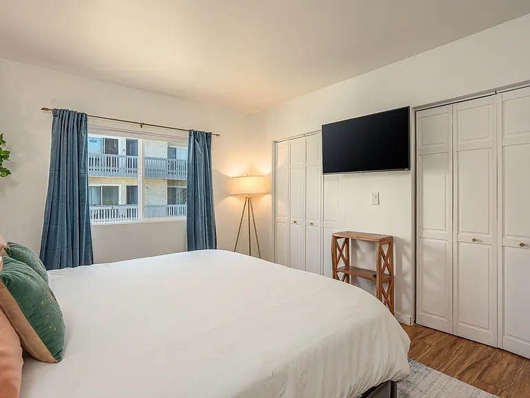 3405 Schooner Ave #2 — Photo 31
