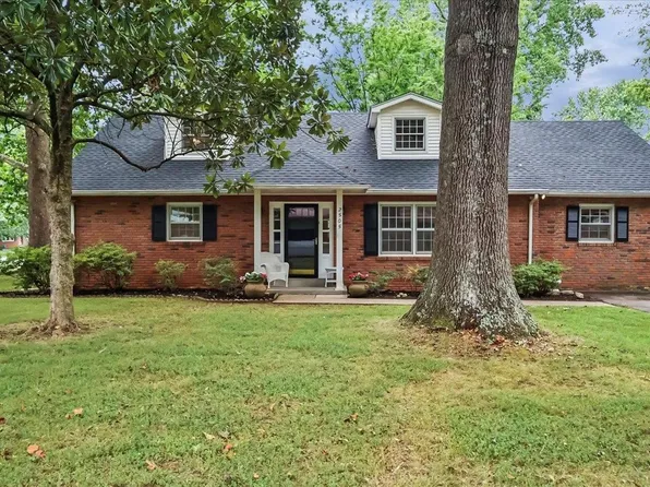 2505 Mohawk Dr, Bowling Green, KY 42104