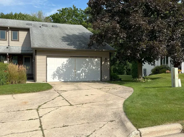 2664 Aberdeen Ct #2664, Madison, WI 53711