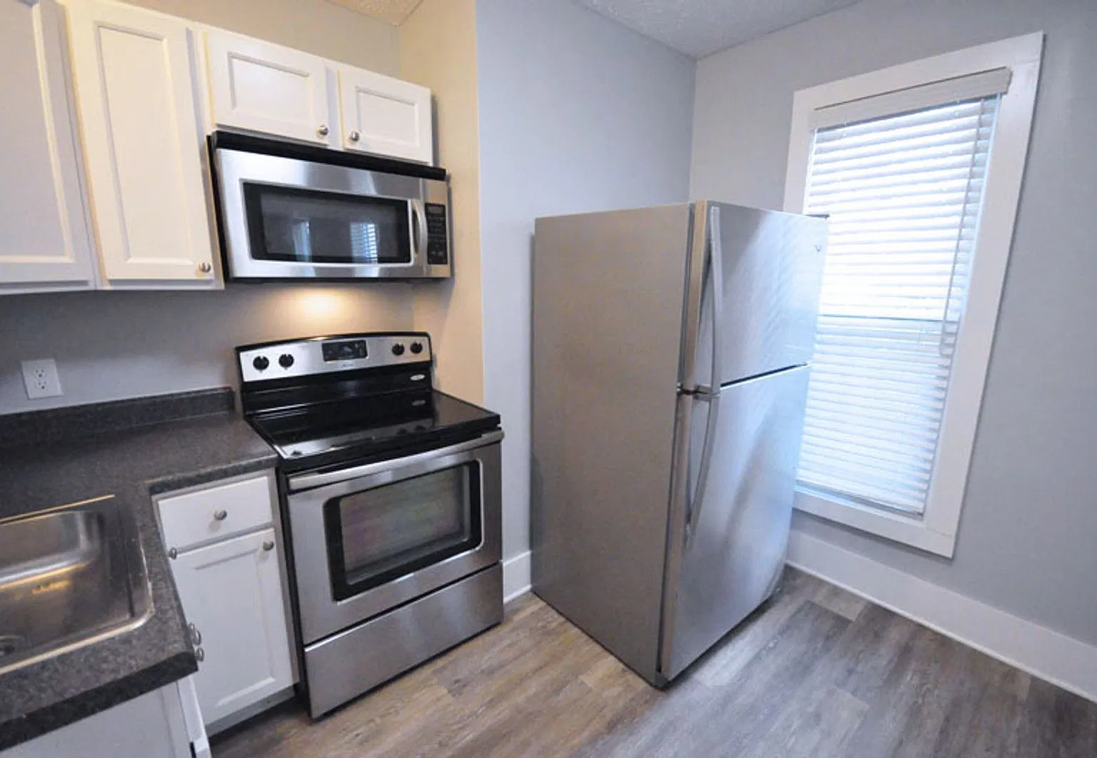 1 bed, 1.0 bath, $1,250 — Photo 4