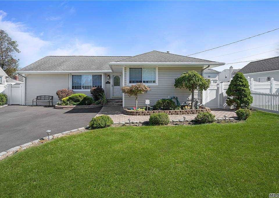 1st image of 35 Taylor Ave