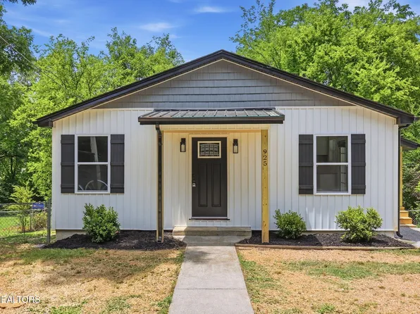 925 Cherokee St, Maryville, TN 37804