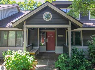 7536 Mountain Side Dr #602, Thompsonville, MI 49683