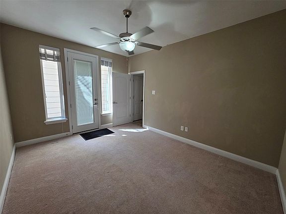 5th image of 6121 Stillman St