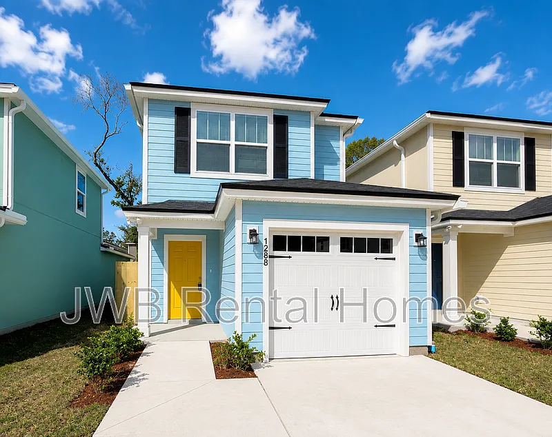 1288 Pangola Dr
