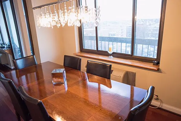 Sold by Julia Shildkret Real Estate Group | media 18