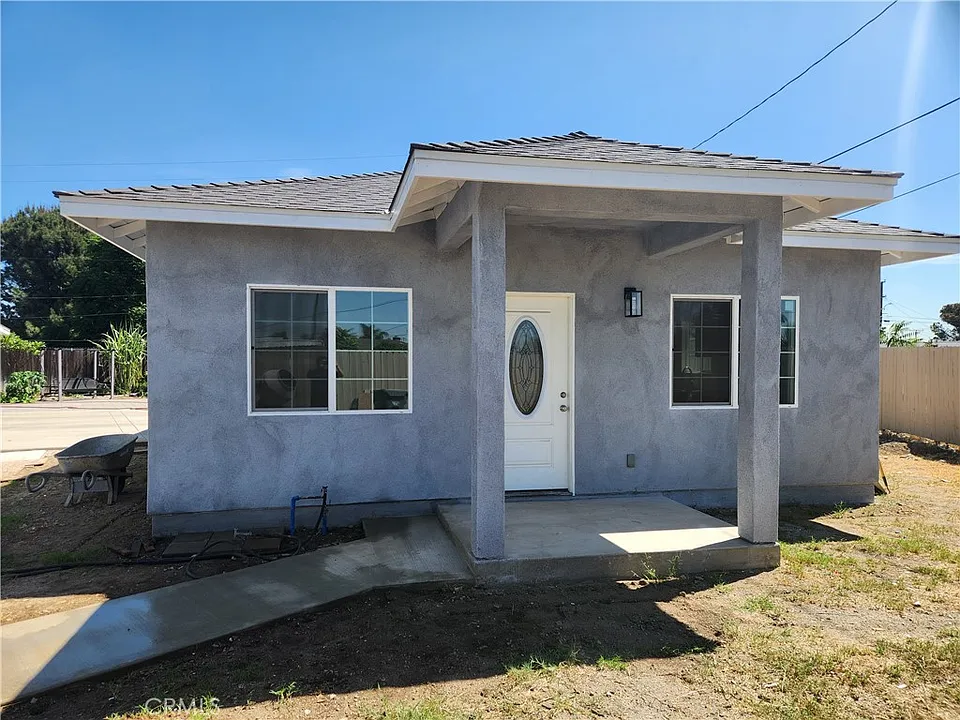 17535 Anastasia Ct