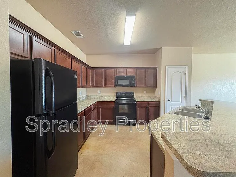 4626A Teesh Dr — Photo 5