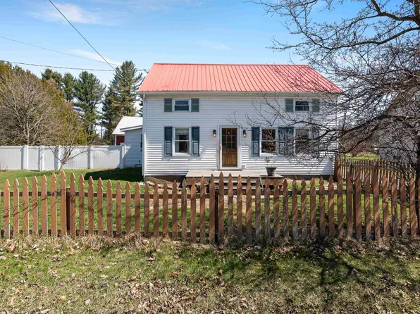 201 Sandhill Road, Essex, VT 05452