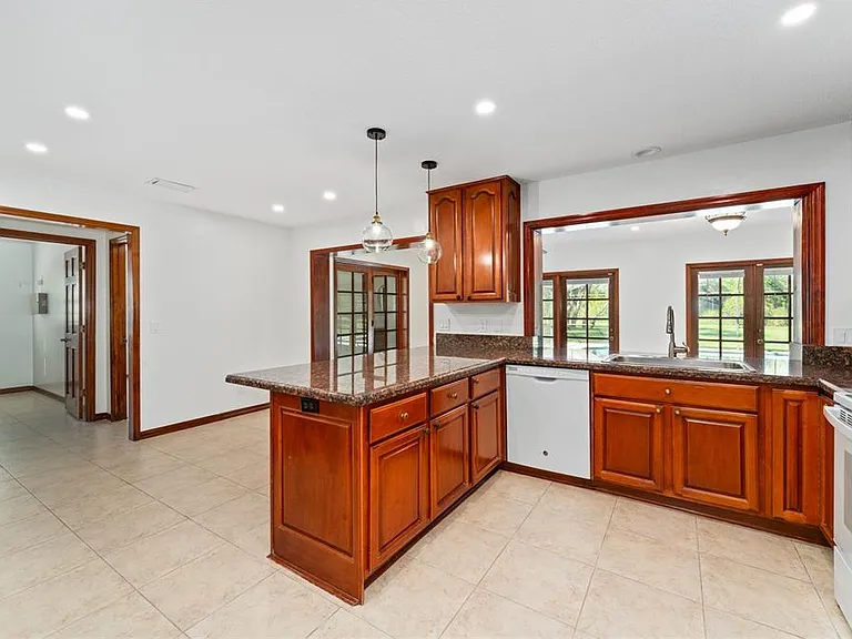 4464 Willow Wind Ct — Photo 10