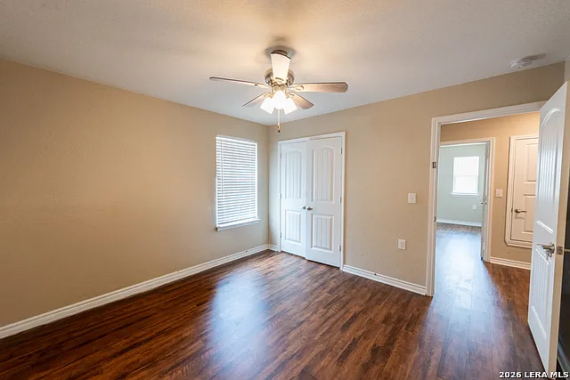 5526 Castle Brook Dr — Photo 13