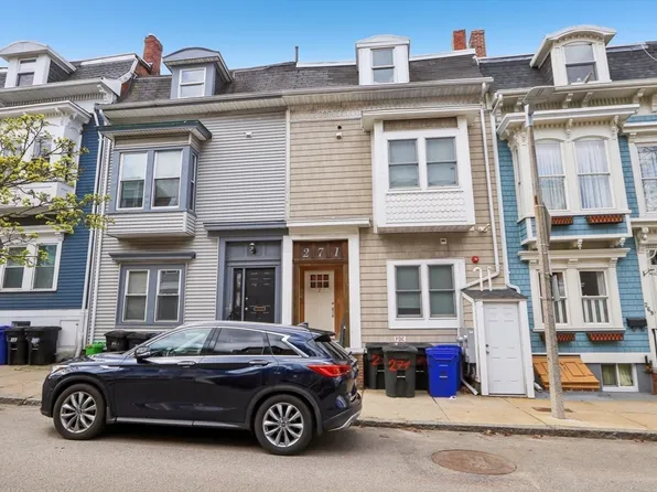 271 W 5th St, South Boston, MA 02127