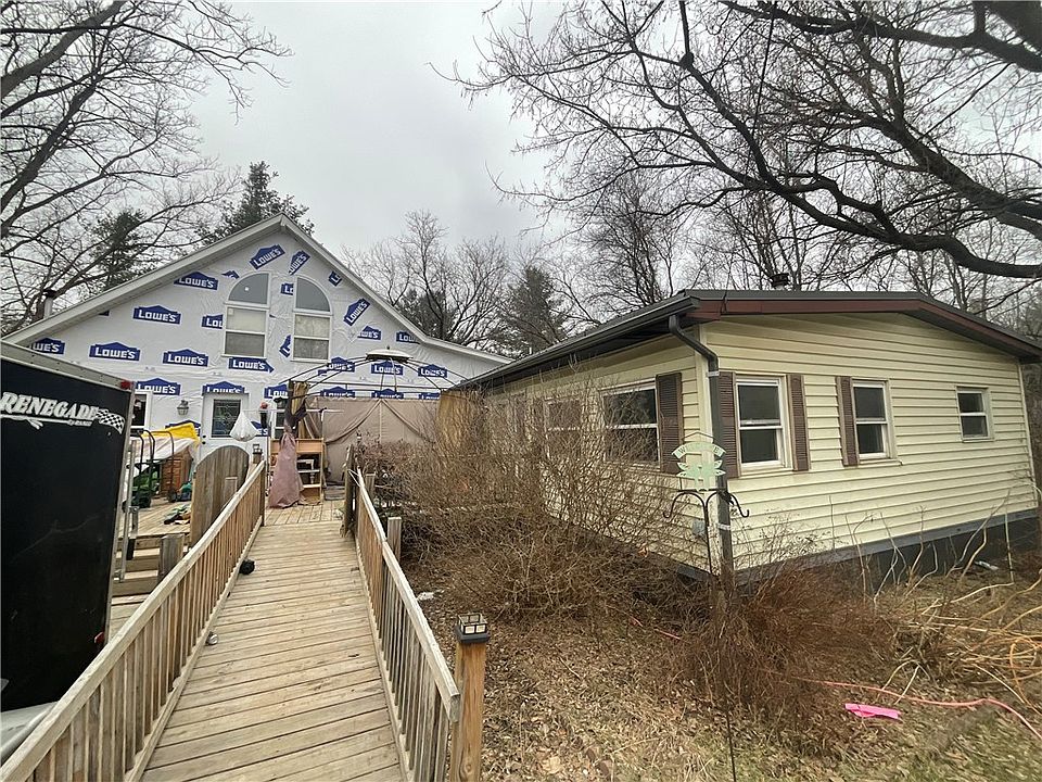 1st image of 10880 Sandy Hill Rd