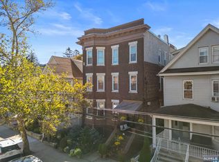427 75th St, North Bergen, NJ 07047