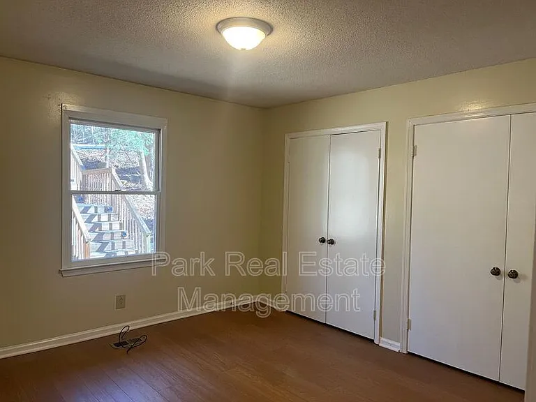 293 Cedar Terrace Rd #B — Photo 9