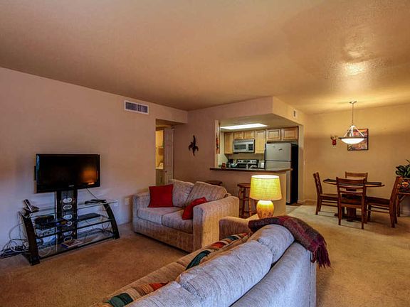 5th image of 101 S Players Club Dr