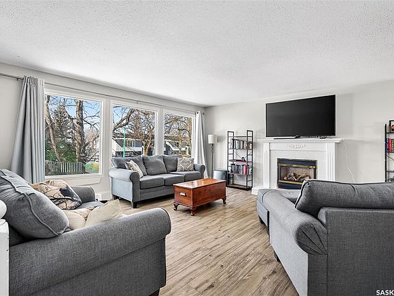 5th image of 1321 Prince CRESCENT
