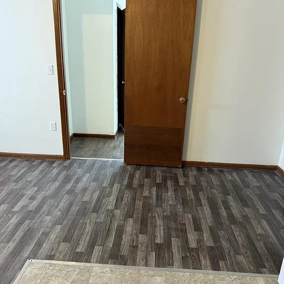 602 W Jackson St — Photo 7