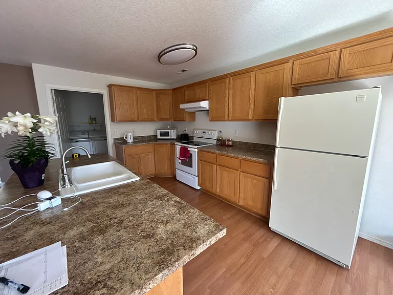 147 Broken Mountain Dr — Photo 7