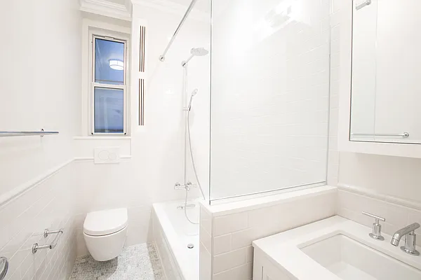 Rented by Stonehenge NYC LLC | media 37