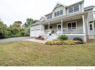 93 Maiden Ln, Durham, CT 06422