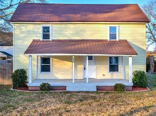 114 W 3rd St, Williamston, SC 29697