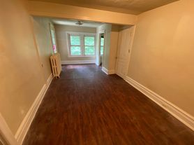 2510 S. 5th, 4