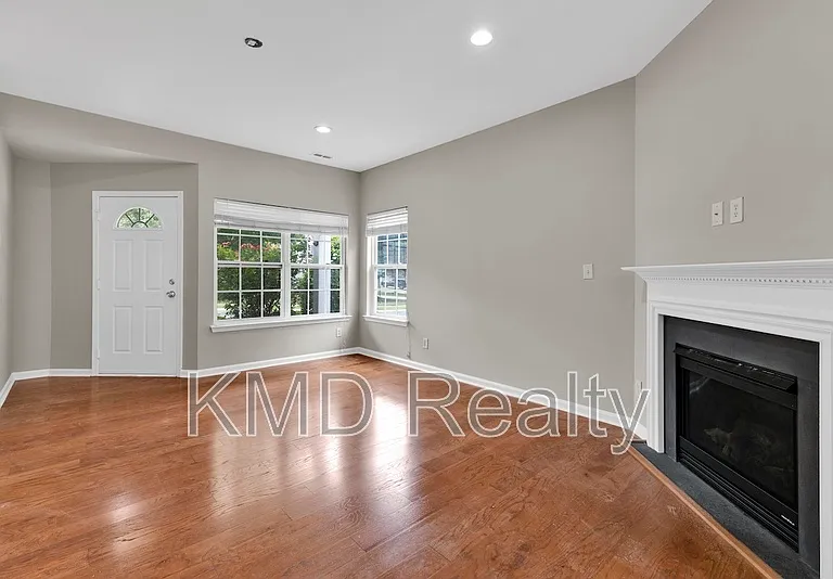 10350 Stineway Ct — Photo 7