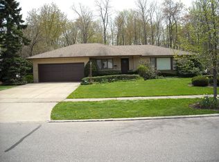 6298 Fairhaven Rd, Mayfield Heights, OH 44124