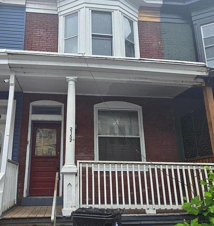 1st image of 2152 Penn St