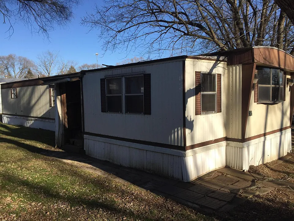 145 Marcia Dr