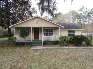 215 N Goodbread Rd, Brunswick, GA 31525