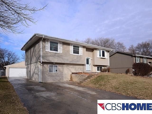 1st image of 3806 Ramblewood Dr