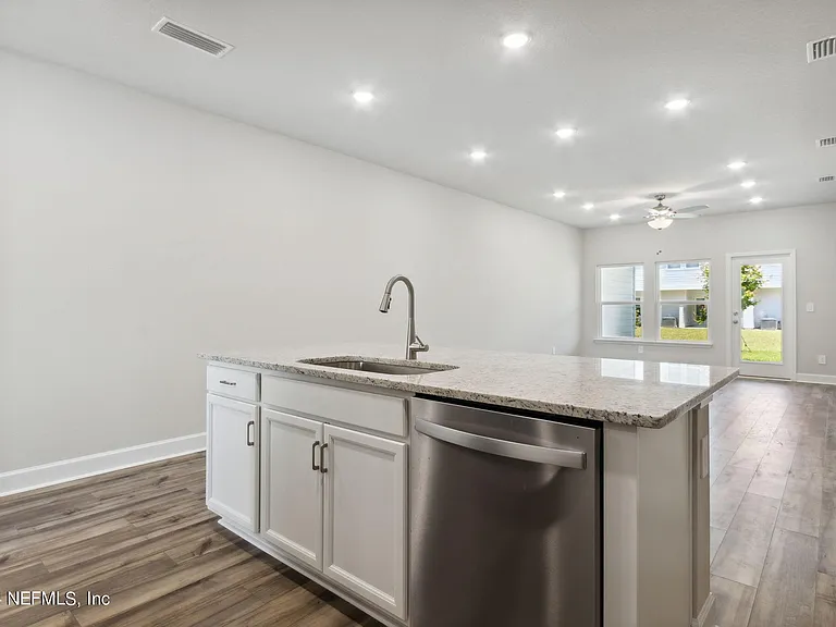 95337 Katherine St — Photo 22