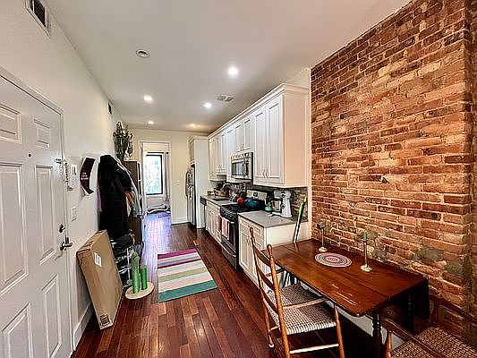 5th image of 1388 Bedford Ave #2-F