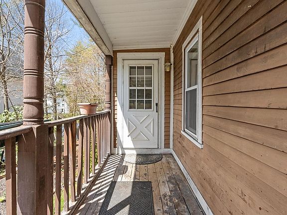 3rd image of 215 N Main St
