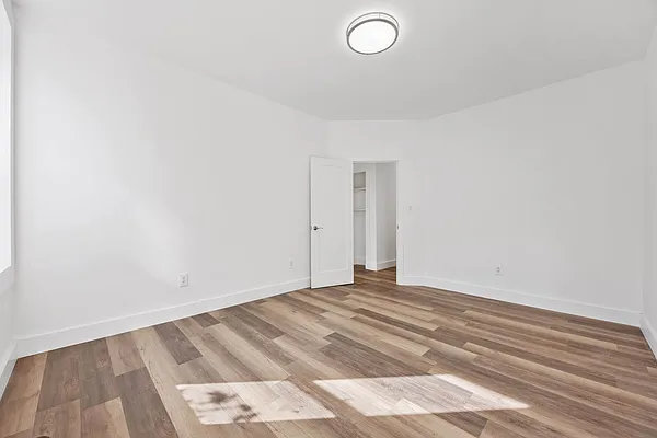 Rented by Kole Group | media 18