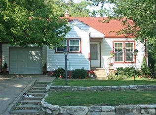 1716 Colorado St, Manhattan, KS 66502