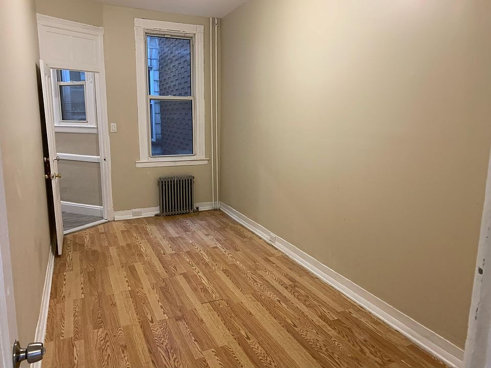2nd image of 6113 Metropolitan Ave #2