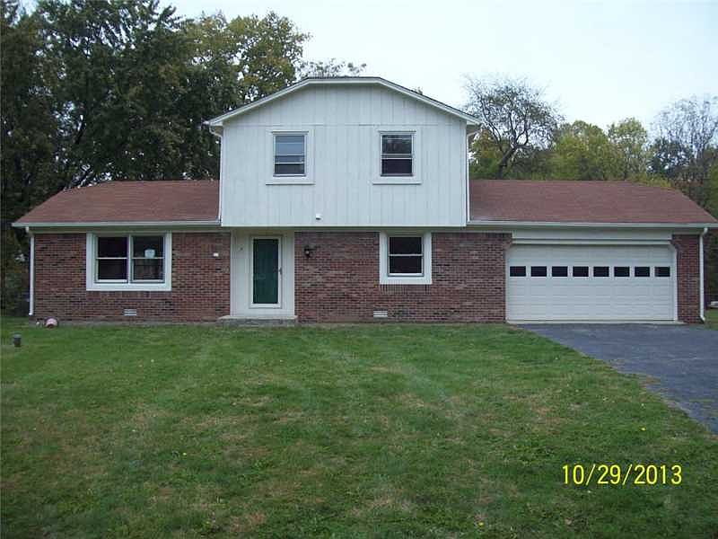 1st image of 19240 Green Valley Dr