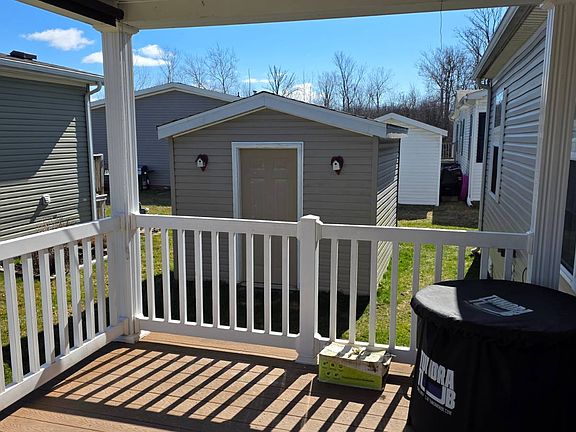 4th image of 29475 Meadow Ln