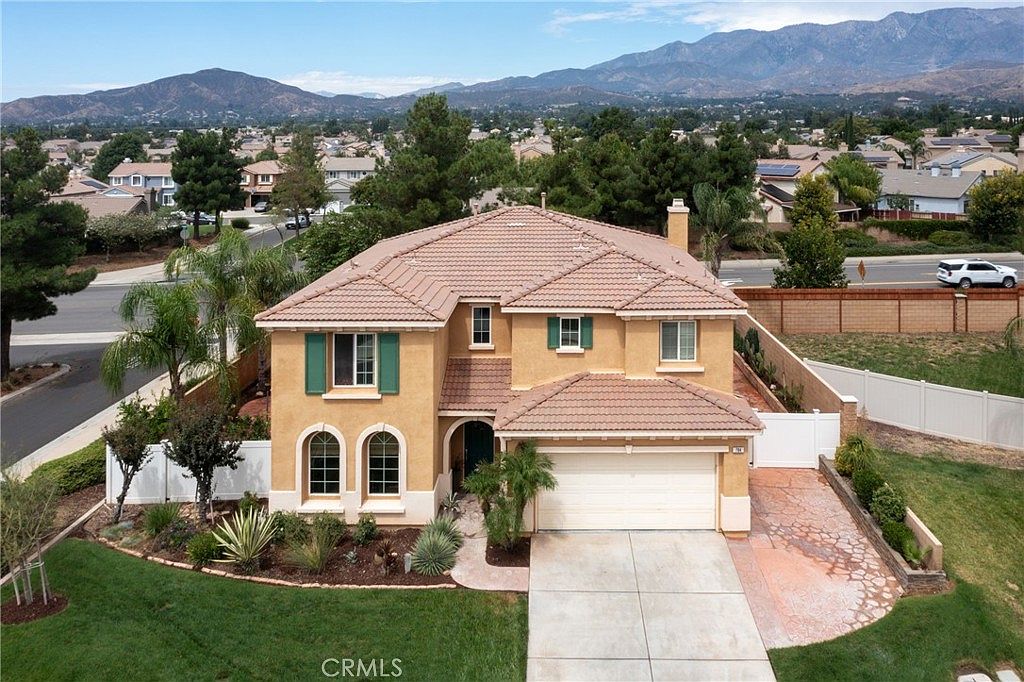 784 Oro Leaf St Beaumont CA 92223 Zillow