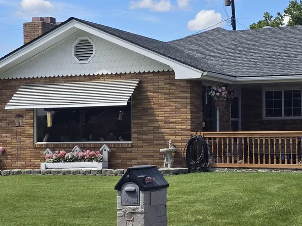 3803 Meadow Ln, Yakima, WA 98902