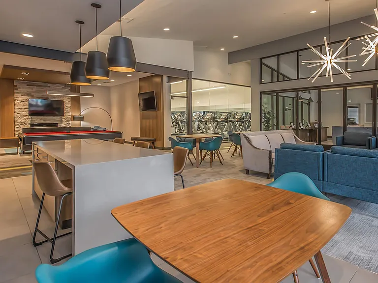 Club Pacifica Apartment Homes — Photo 23