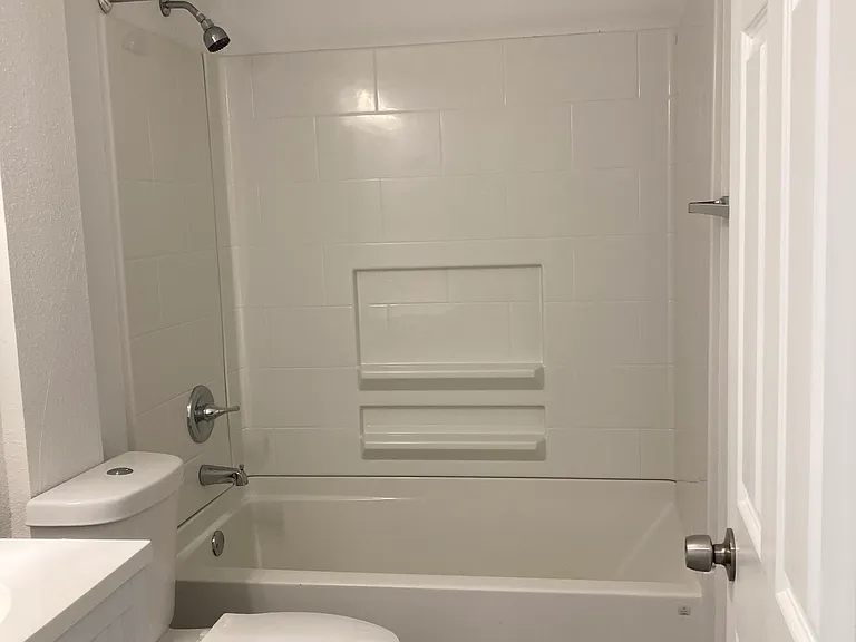 7618 E 4th Ave #2 — Photo 3
