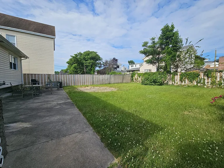 15 Dell Glen Ave #2 — Photo 14